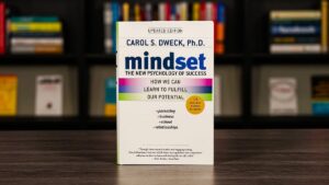 Mindset by Carol S. Dweck psychology book cover exploring growth and learning.